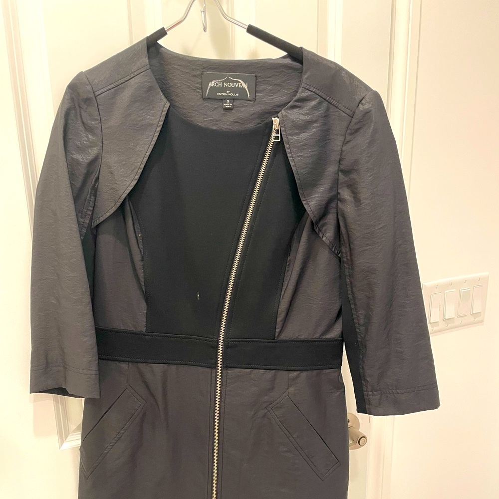 Hilton Hollis black dress